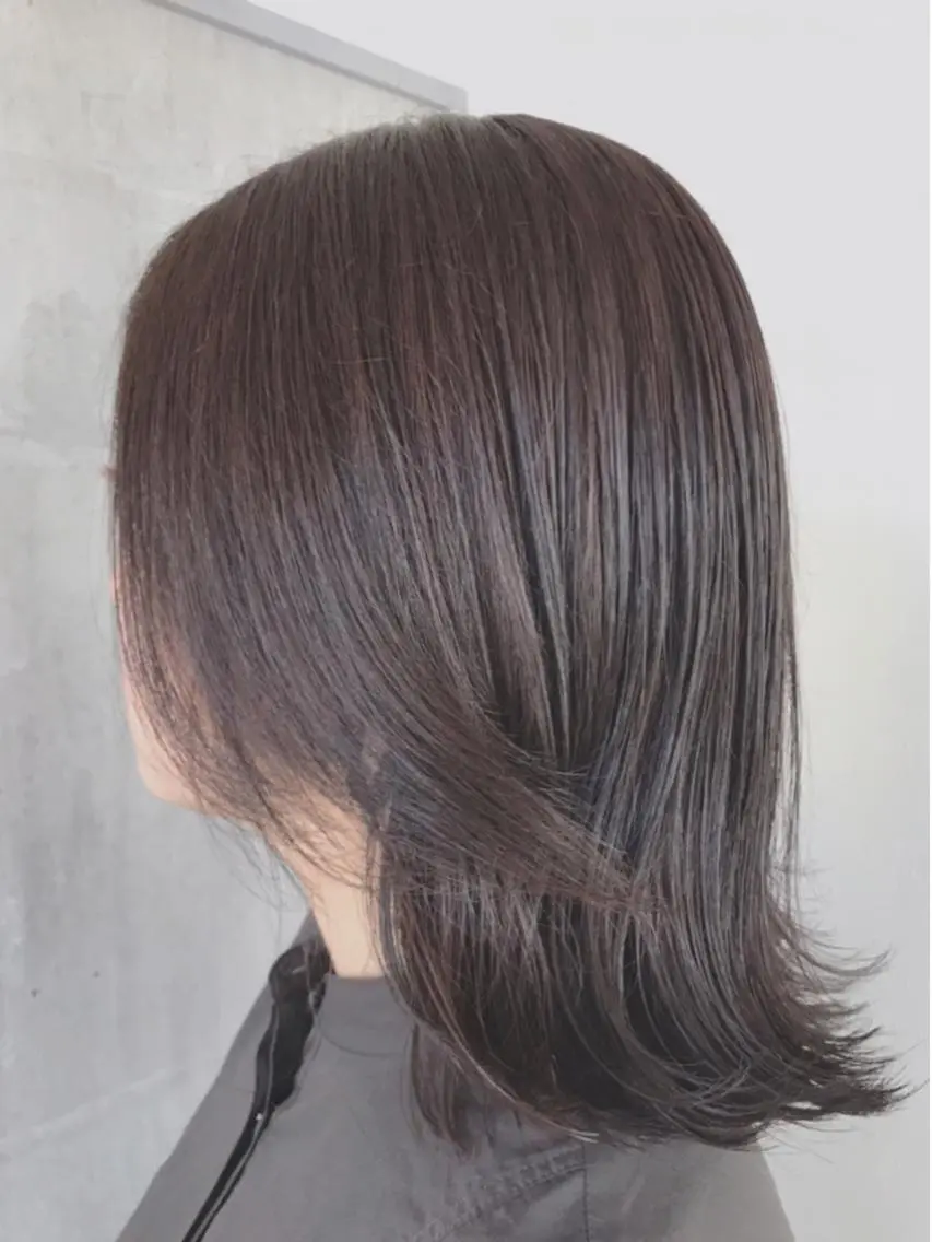 ミディアム カラー yah iroのヘアスタイル