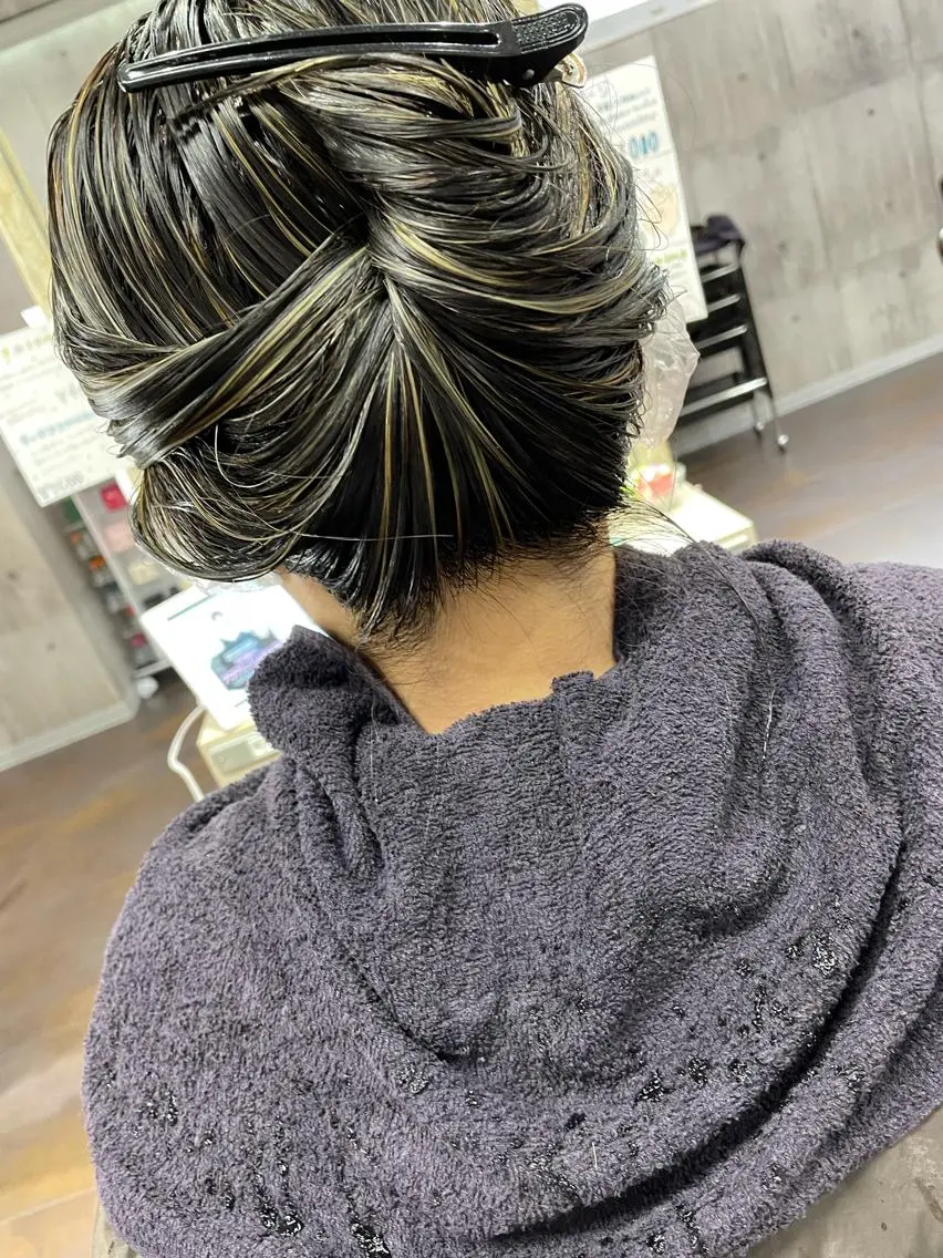 セミロング カラー パーマ ヘアアレンジ メンズ キッズ ネイル マツエク・マツパ シールエクステ メンズバレイヤージュ メンズハイライト メンズインナーカラー メンズ韓国風 北千住10分 肥高　壮汰のヘアスタイル