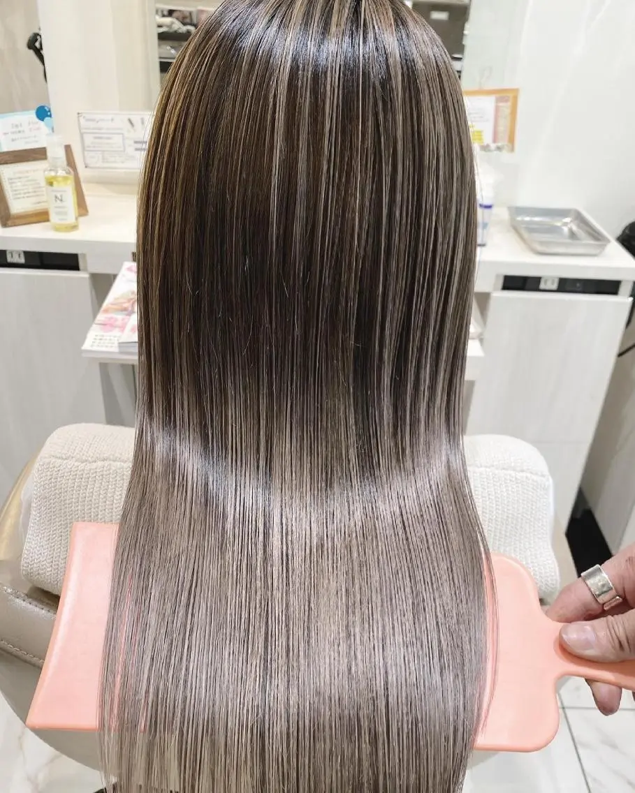 ロング カラー 髪質改善 ヘアカラー トリートメント 高橋凜/髪質改善/ 縮毛矯正/カラーのヘアスタイル
