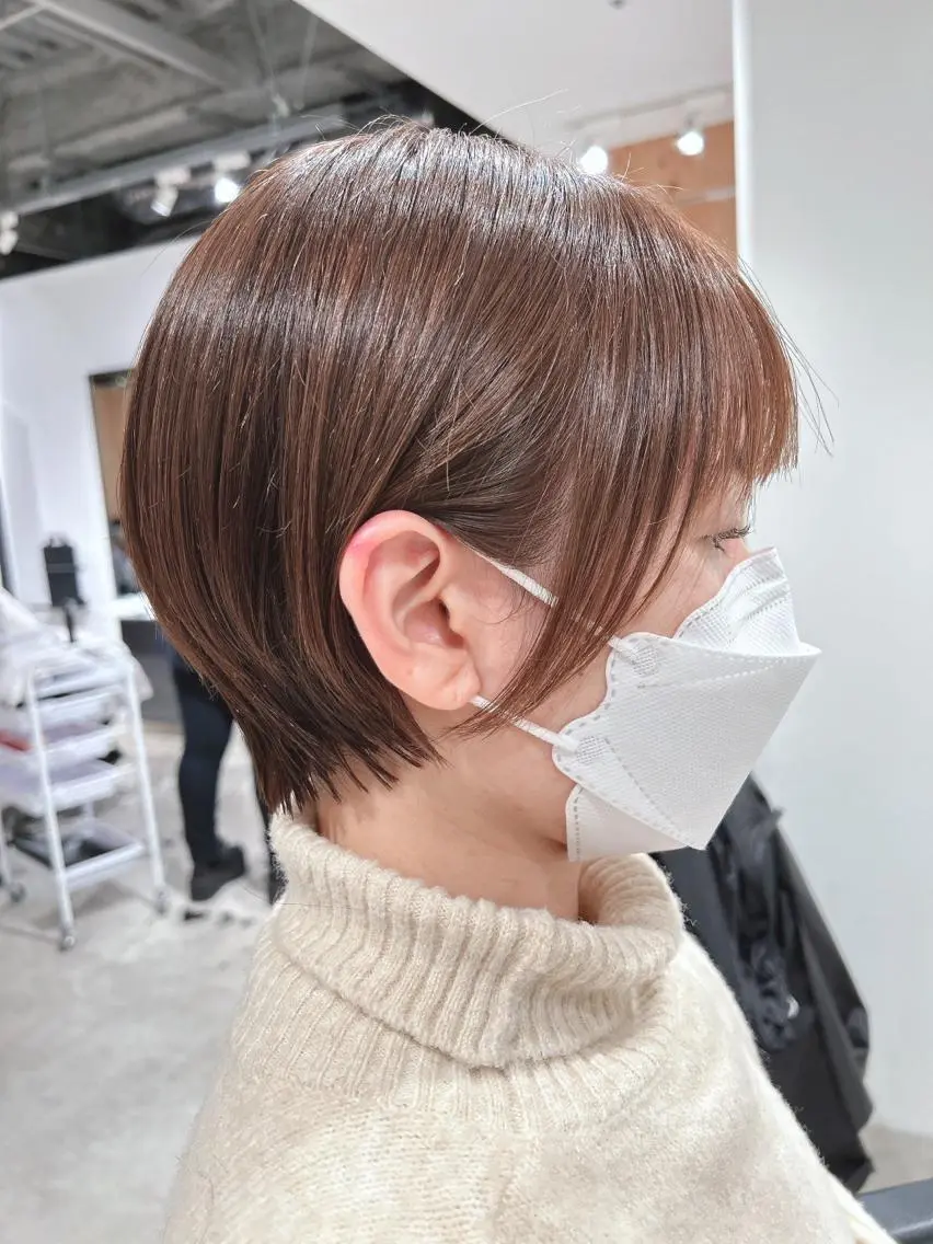ショート カラー ベージュカラー ショートヘア カット ヘアカラー トリートメント ヘッドスパ スキバサミを使わない カット🌼唯🌼のヘアスタイル