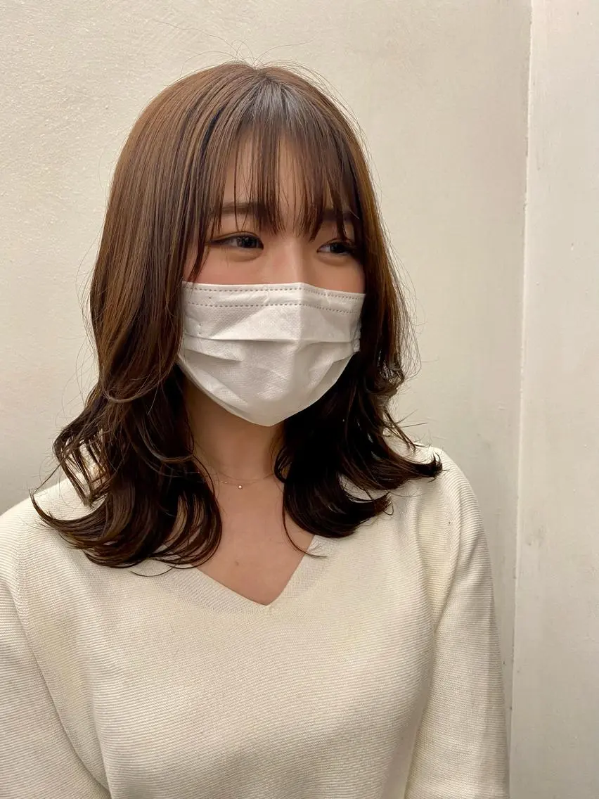 ミディアム カラー パーマ 似合わせレイヤー/ ケアパーマ/高倉のヘアスタイル