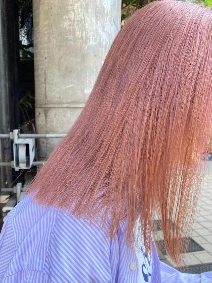 ミディアム カラー Pia ツボイ ケイタのヘアスタイル