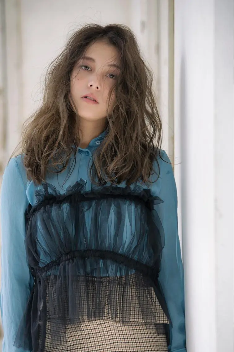 セミロング カラー Bonheur umedaのヘアスタイル