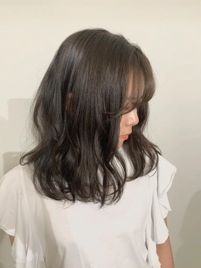 セミロング カラー パーマ ヘアアレンジ 加藤 綾華のヘアスタイル