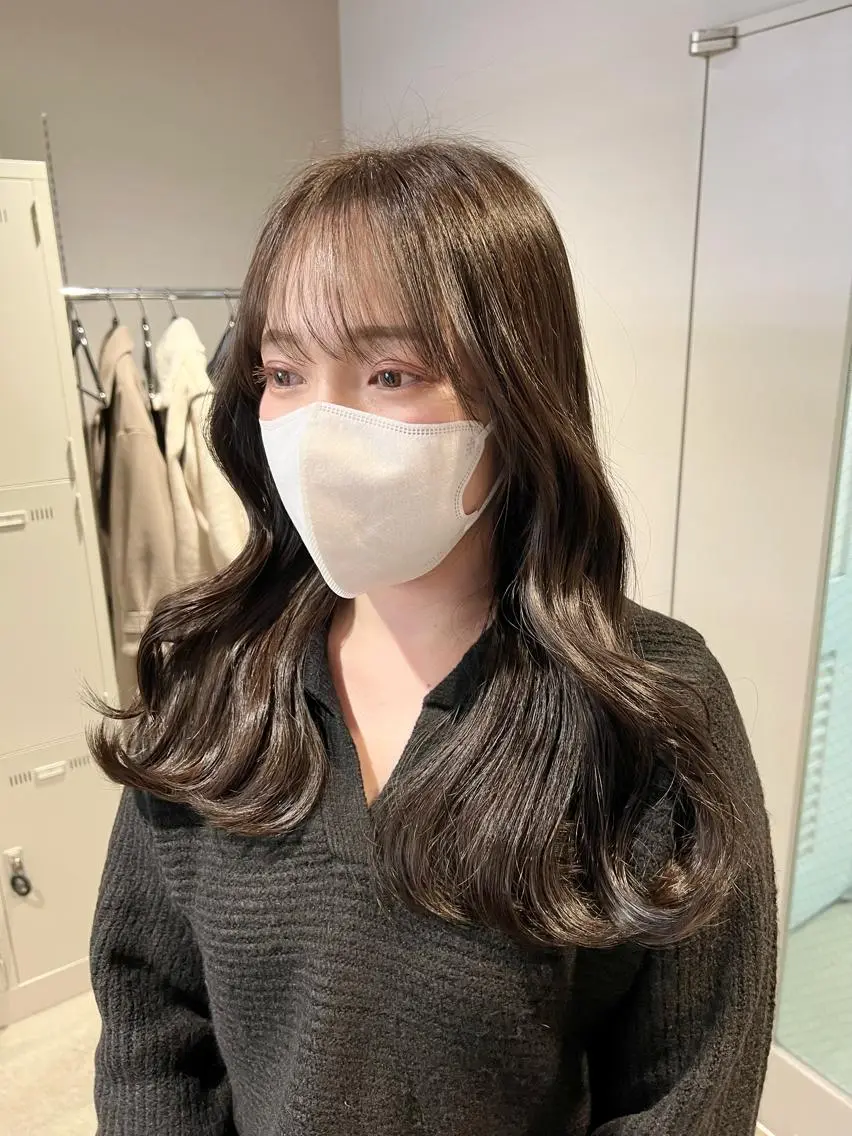 セミロング カラー パーマ ヘアアレンジ メンズ キッズ ネイル マツエク・マツパ アイブロウ 上品＆韓国風 🥀海心🥀のヘアスタイル