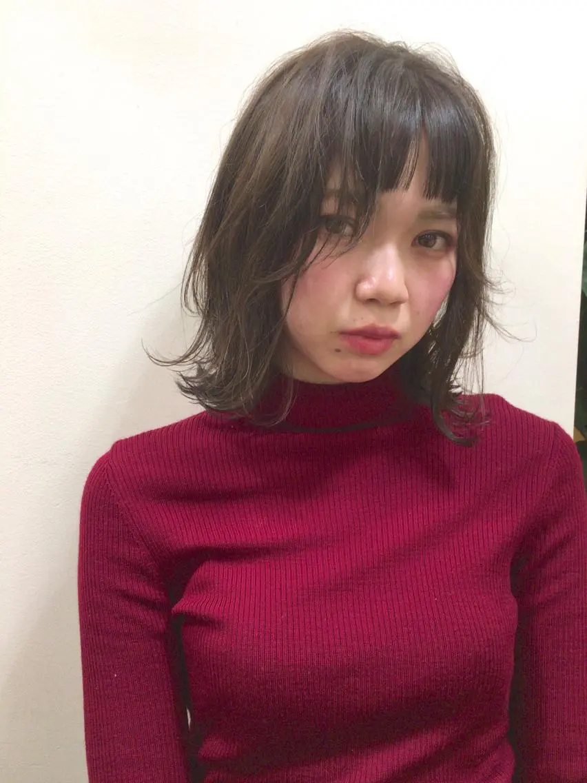ミディアム 顔周りの垢抜けヘア 立山あいりのヘアスタイル