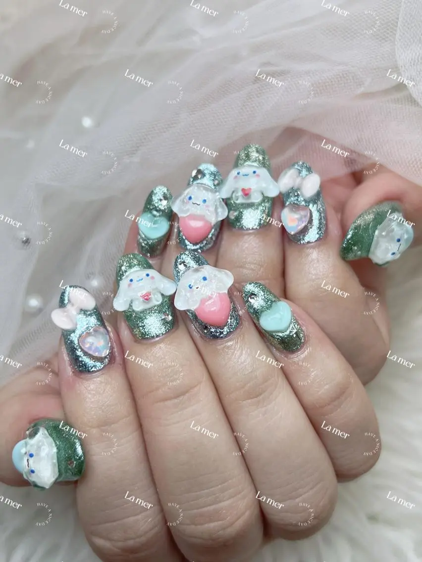 ネイル 🌻 Momoko_のネイルデザイン