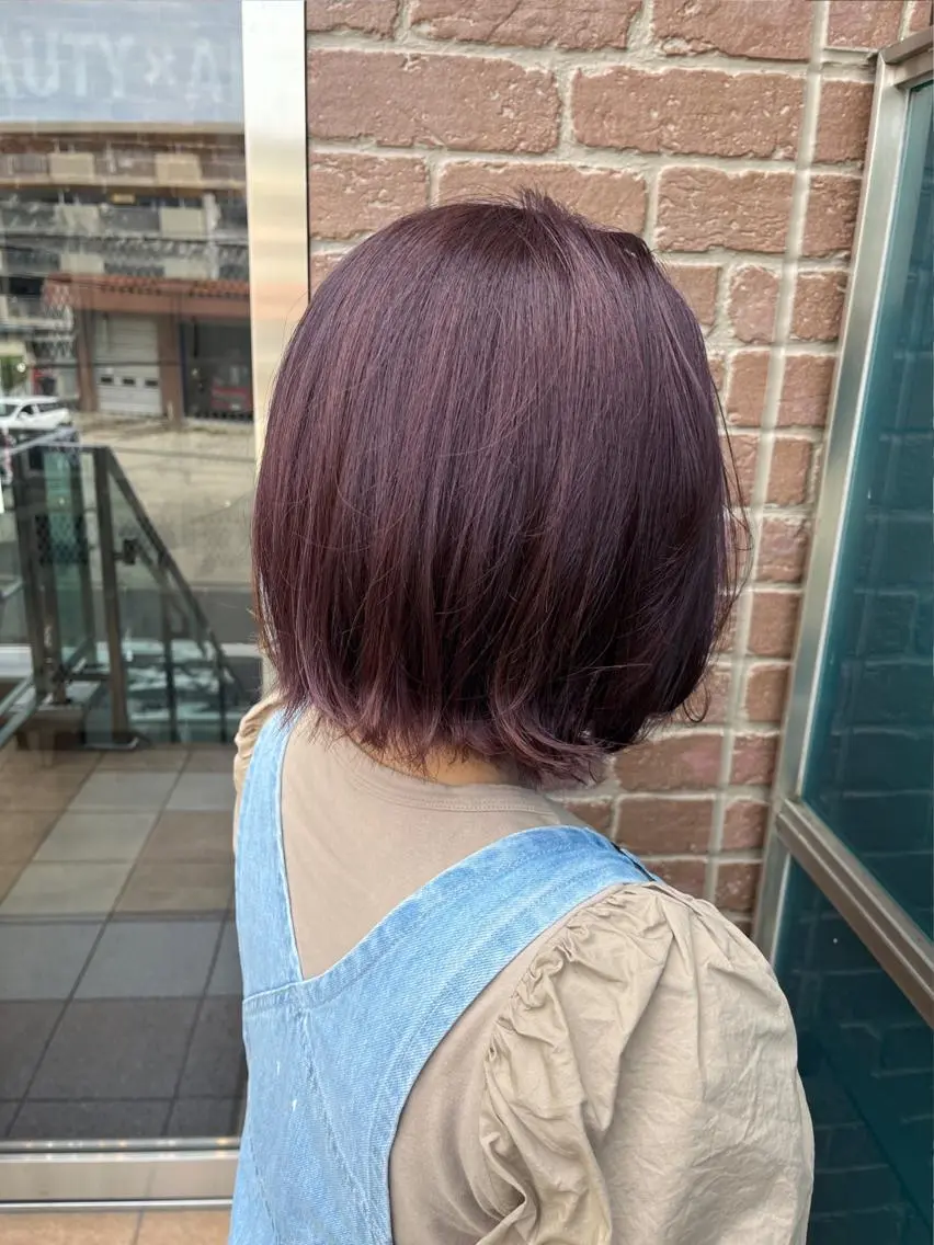 ミディアム カラー パーマ ヘアアレンジ メンズ キッズ ネイル マツエク・マツパ アイブロウ ミディアムパーマ メンズパーマ ブラウンカラー ケアカラー 透明感カラー 久木原 ゆりのヘアスタイル