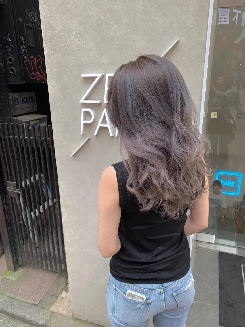 ロング カラー パーマ ヘアアレンジ メンズ まつげと眉 Meliaのマツエク・マツパデザイン