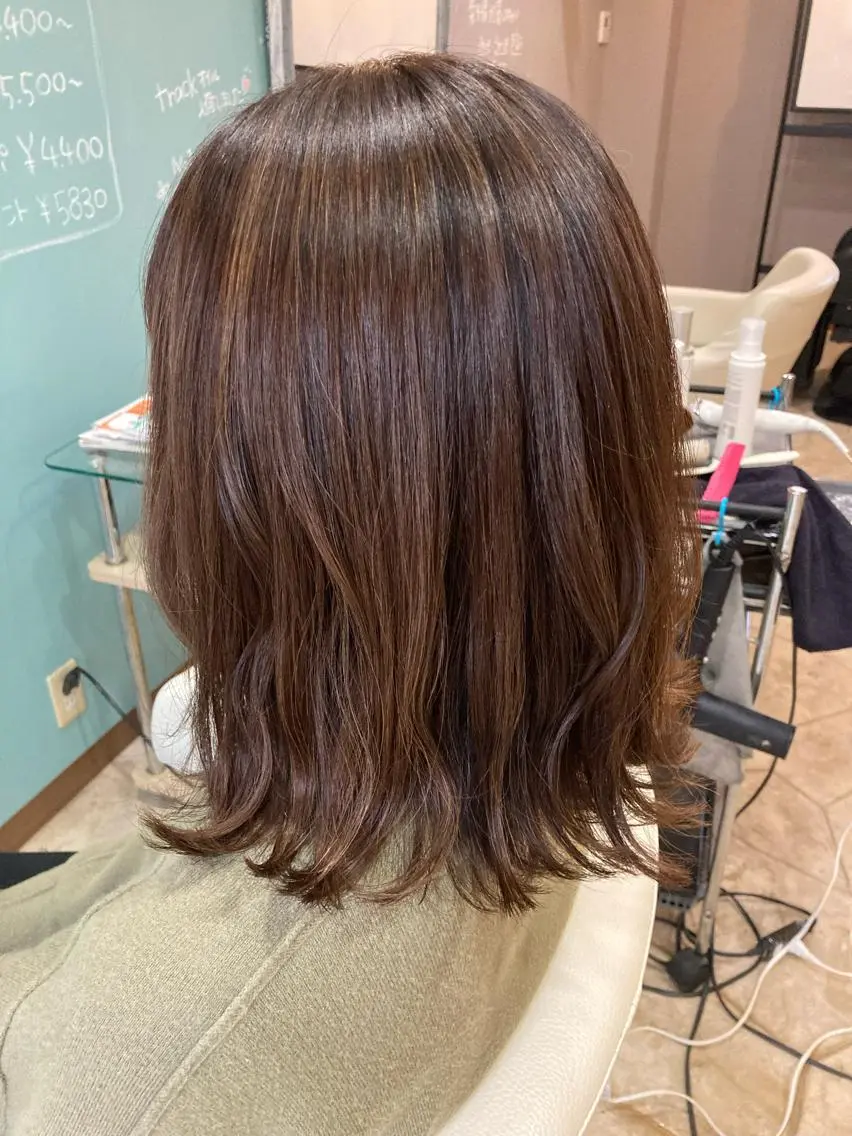 セミロング カラー ハイライトカラー ハイライト 谷川 穂のヘアスタイル