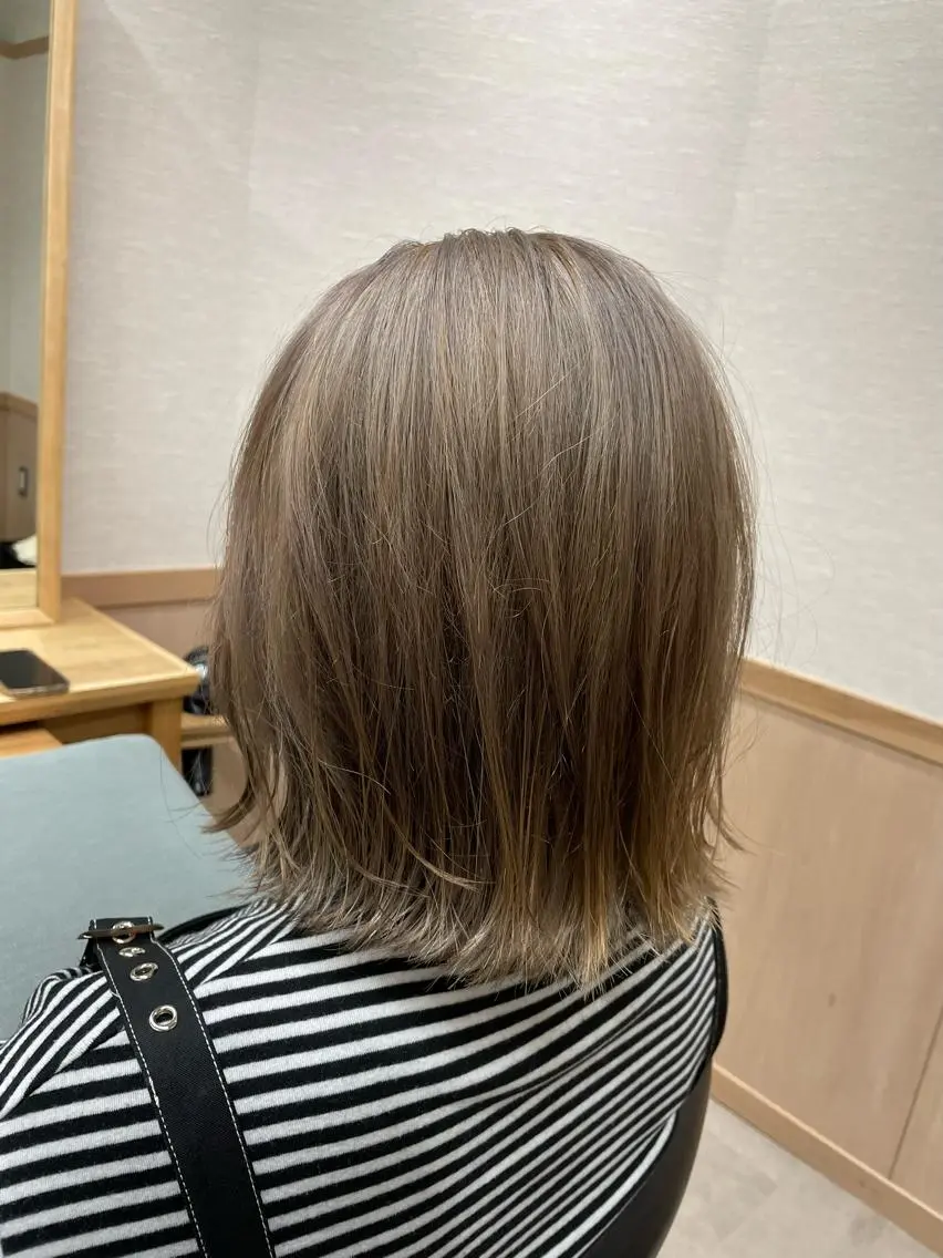 ミディアム カラー ヘアカラー トリートメント miho 🌼🌼🌼のヘアスタイル