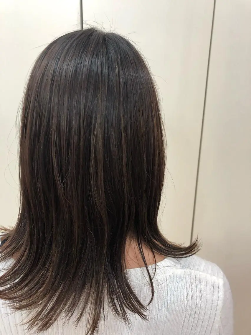 ミディアム カラー 韓国風カット osugiのヘアスタイル