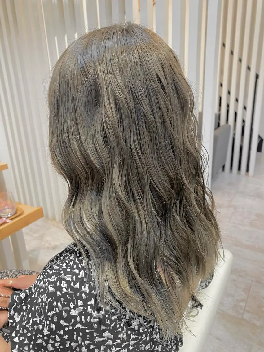 ロング カラー ヘアアレンジ Design Color🐰アユミのヘアスタイル