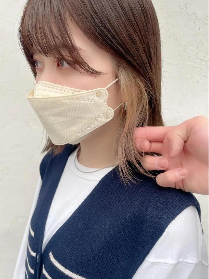 ミディアム カラー 顔周りカット 【オノザワリョウ】のヘアスタイル