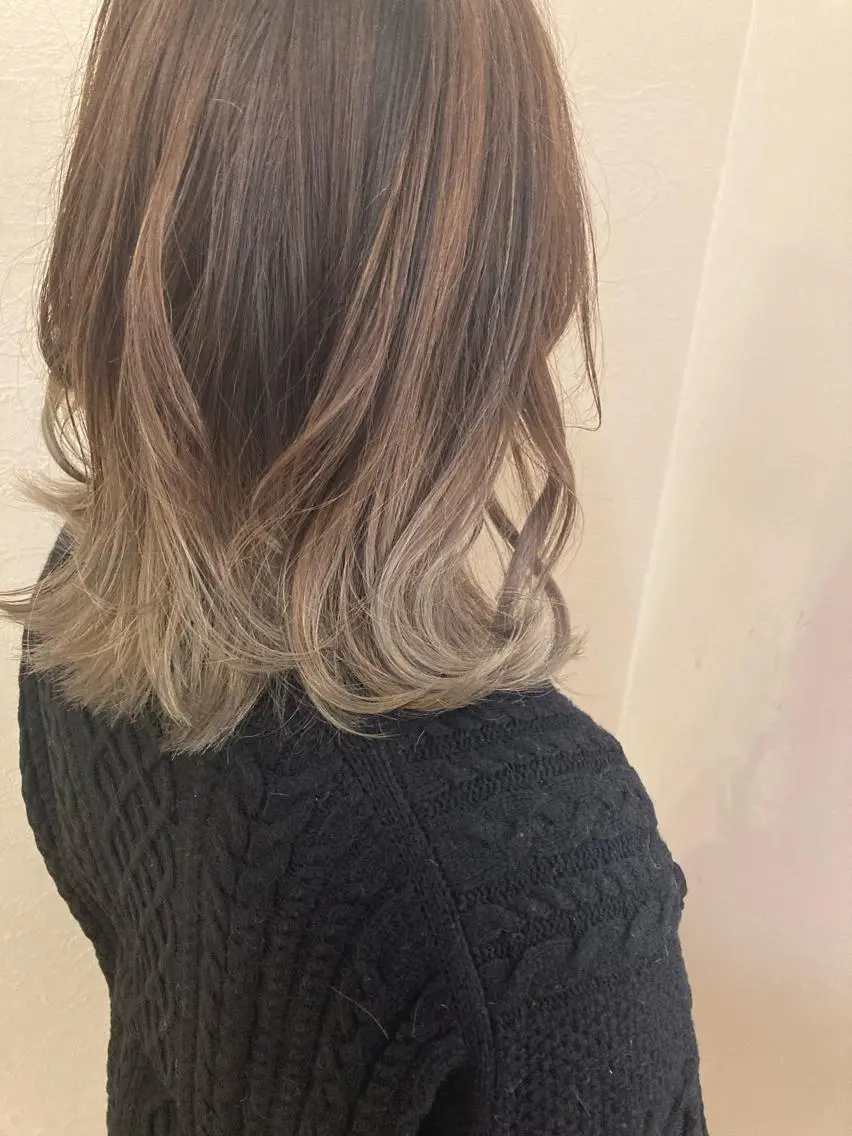 ミディアム カラー 店長 ✂️ムラカミ キラリのヘアスタイル