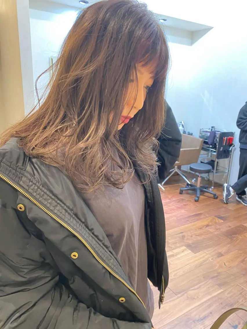 セミロング 垢抜けのプロ🪄 honoのヘアスタイル