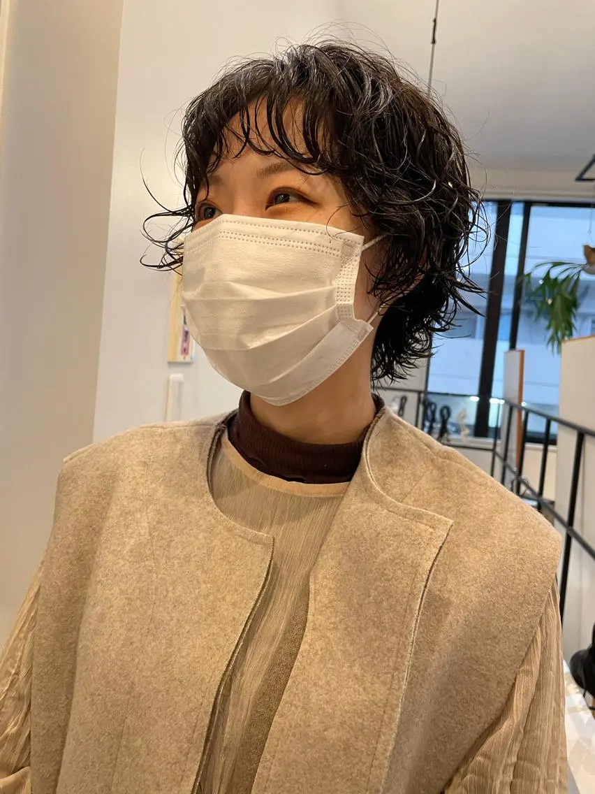 ショート パーマ やまさきえりこ ニュアンスパーマのヘアスタイル