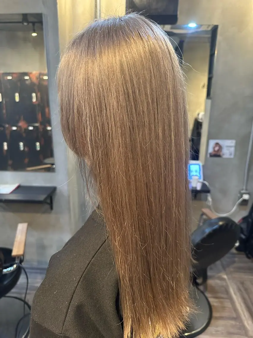 セミロング 宍倉 輝信のヘアスタイル