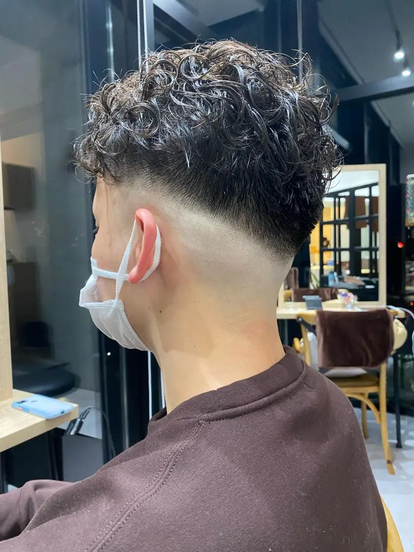 ショート パーマ メンズ カット パーマ トリートメント 似合う髪型が 分からない方へのヘアスタイル