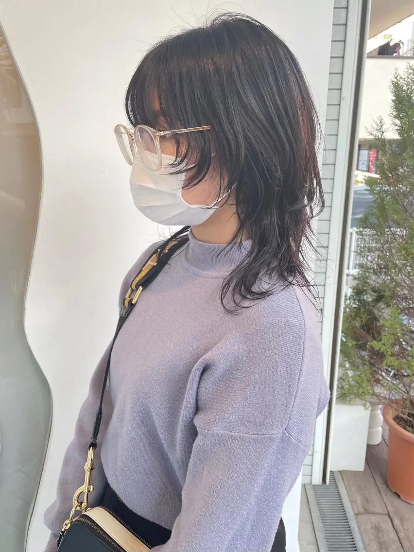 セミロング 顔まわりレイヤー レイヤーカット ウルフカット 🐺高椋 海/ウルフ/レイヤーのヘアスタイル