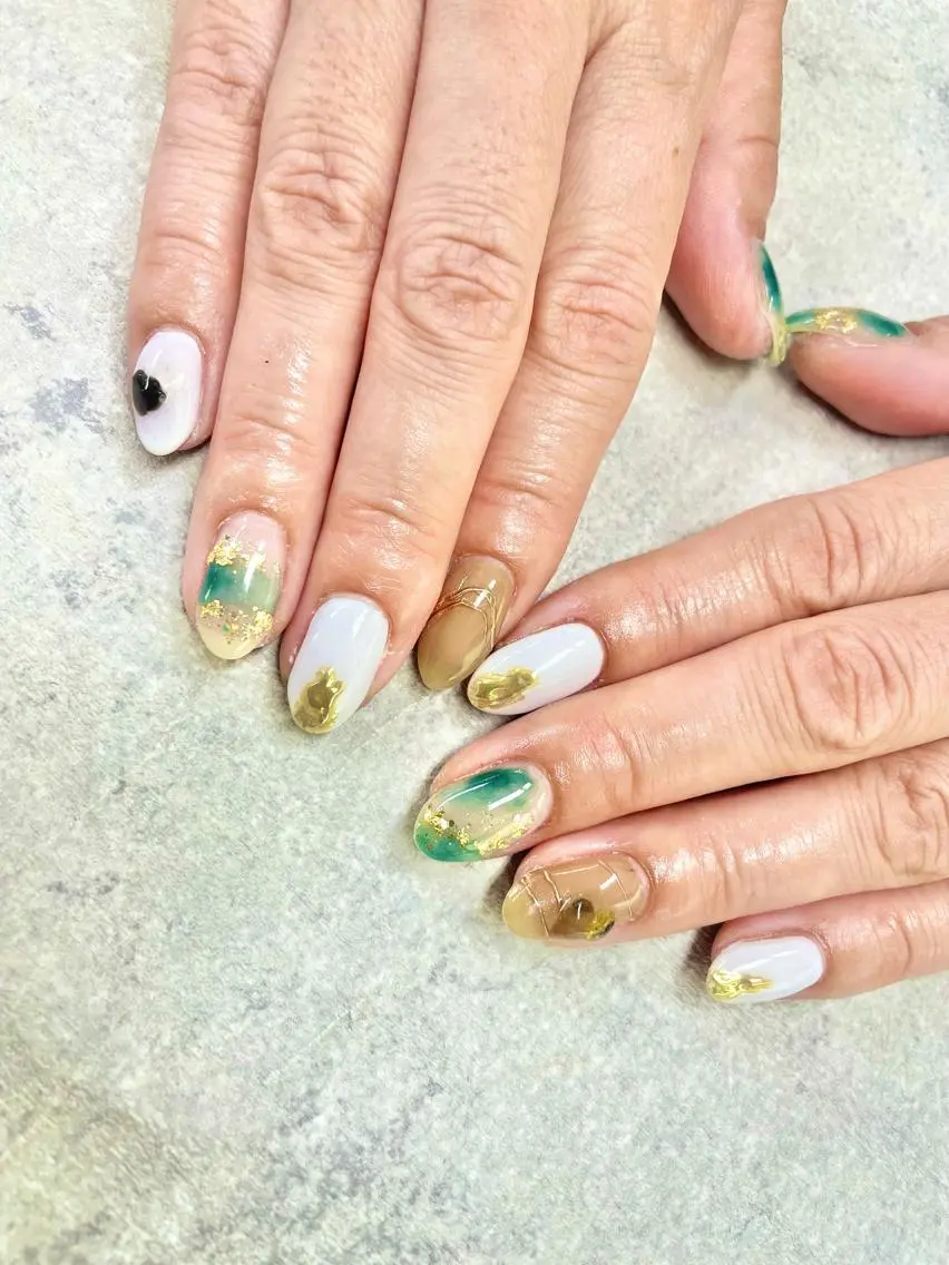 ネイル アートネイル フレンチネイル ジェルネイル ガラスフレンチ グラデーション ハンドネイル ハンドケア FASTNAIL PLUS 新宿店のネイルデザイン