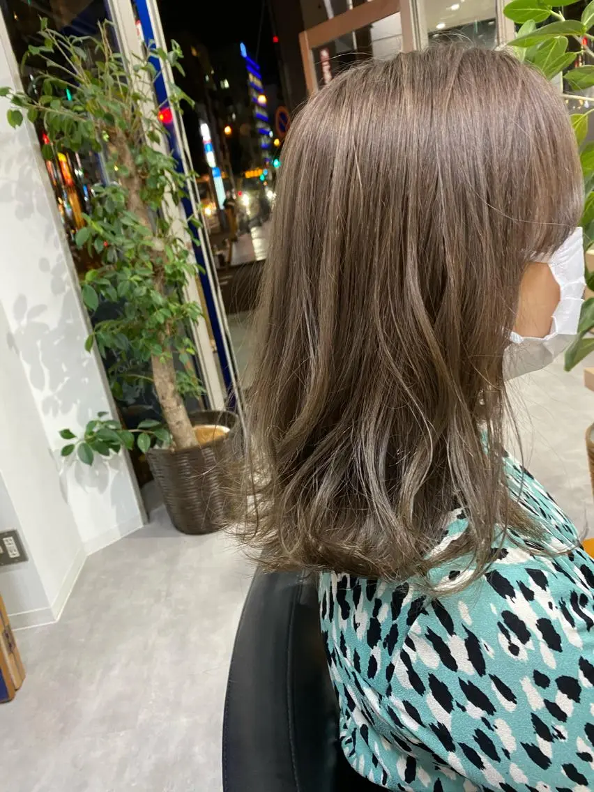 ミディアム ヘアカラー トリートメント 🍃ボブ&ショート 特化🍃髪質改善🍃のヘアスタイル