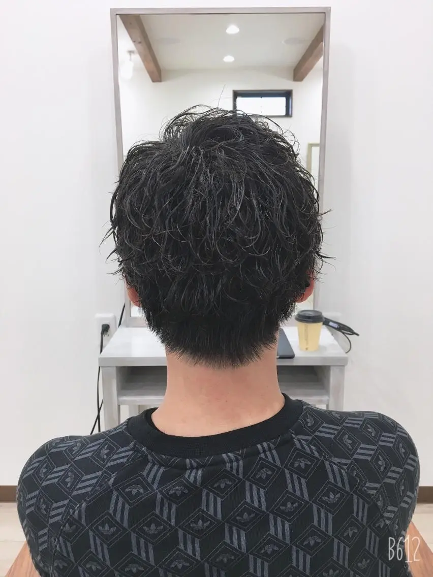 ショート メンズ カット パーマ 長塚 翔也のヘアスタイル