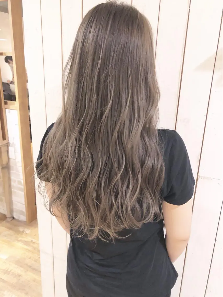 ロング Noe心斎橋 堀田 朋宏のヘアスタイル