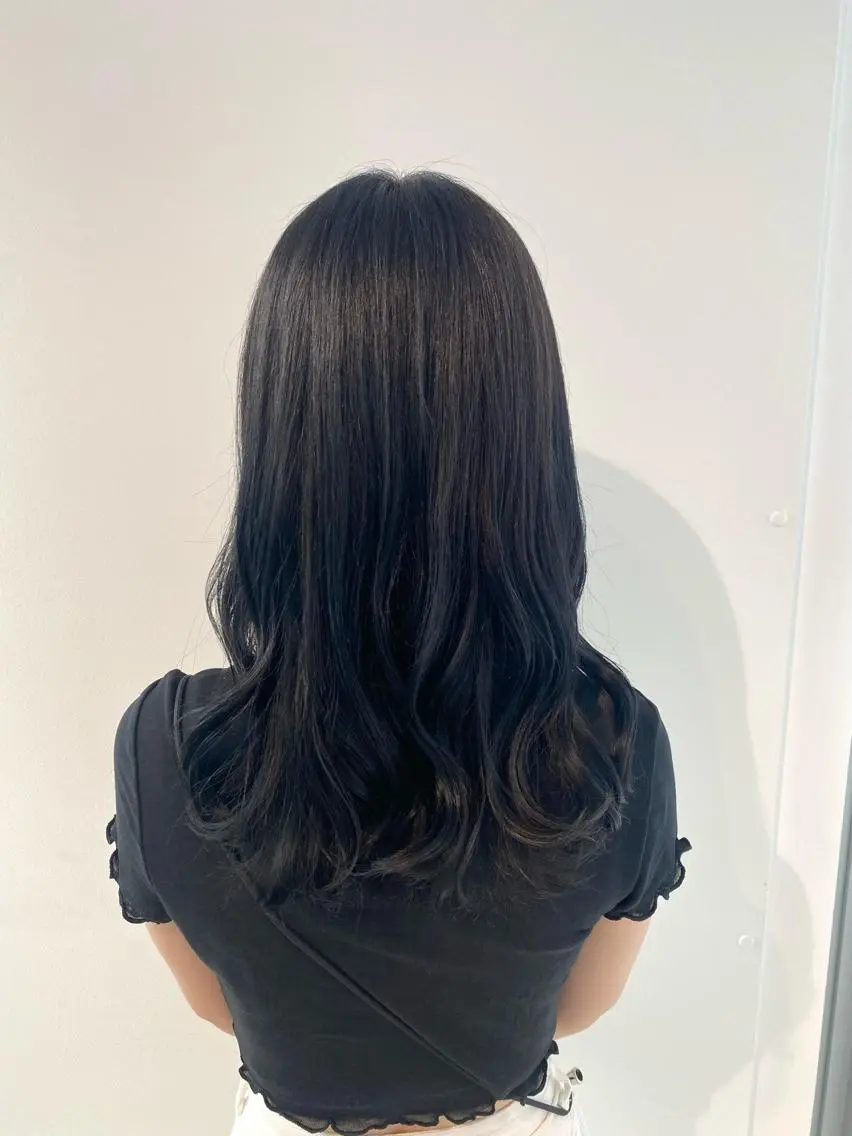 ロング カラー ヘアカラー トリートメント 伊藤 歩のヘアスタイル