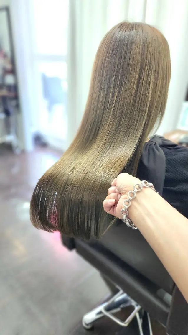 ロング 髪質改善 ロング 縮毛矯正 トリートメント 酸熱トリートメント トリートメント ヒロセ シュウジのヘアスタイル