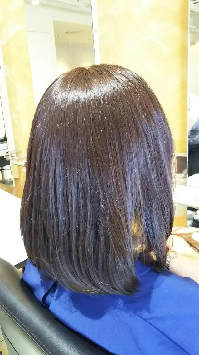 ミディアム カラー SHAFT Ieiriのヘアスタイル