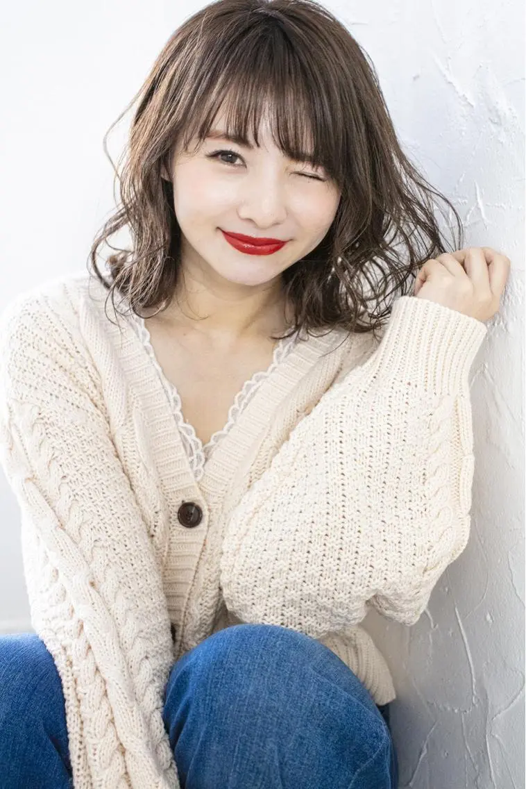 ミディアム カラー ️韓国ヘア/レイヤー カット❤️Yūkaのヘアスタイル