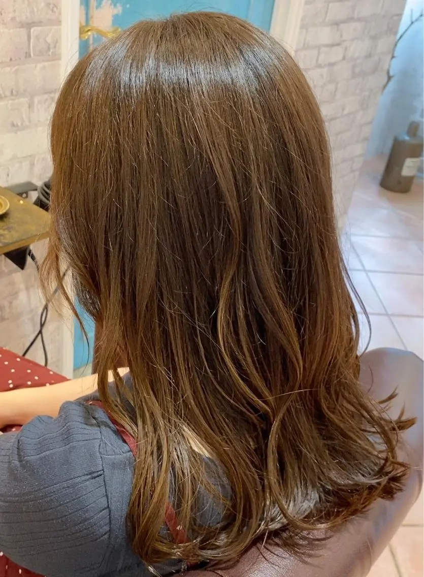 セミロング カラー ベージュカラー 透明感カラー ブリーチなし✨艶髪 カラー𓃲YAGIのヘアスタイル