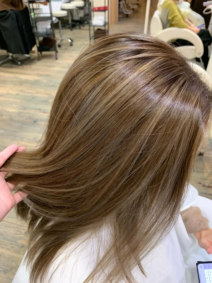 ミディアム カラー ハイライトカラー ハイライト Anuanua’Oe 🌿misa🌿のヘアスタイル