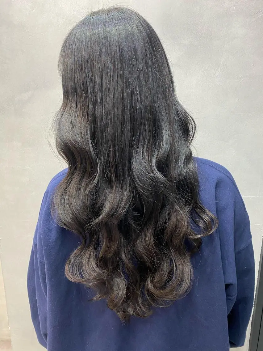 ロング カラー ヘアアレンジ FAAM Tsuneのヘアスタイル