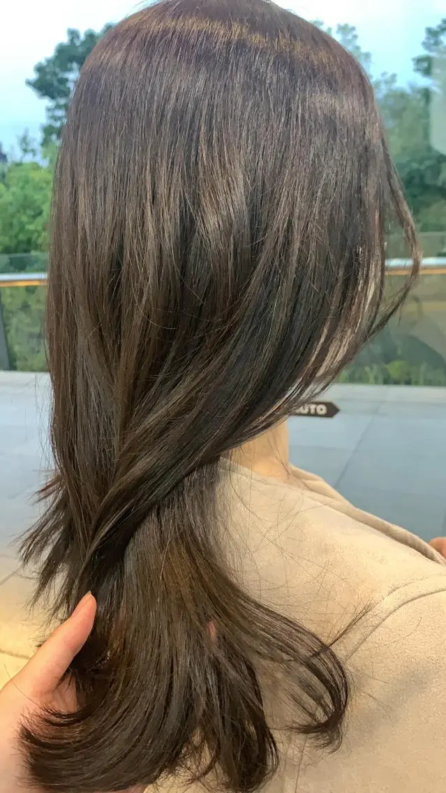 ロング カラー 韓国レイヤー✨ yasuko銀座のヘアスタイル