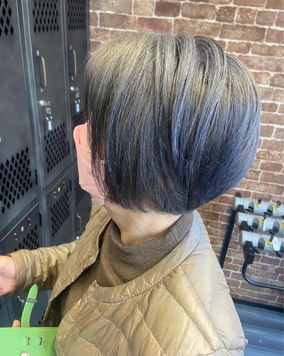 ショート カラー パーマ ヘアアレンジ メンズ キッズ ネイル マツエク・マツパ アイブロウ メンズハイライト メンズパーマ ブラウンカラー ケアカラー 透明感カラー 久木原 ゆりのヘアスタイル