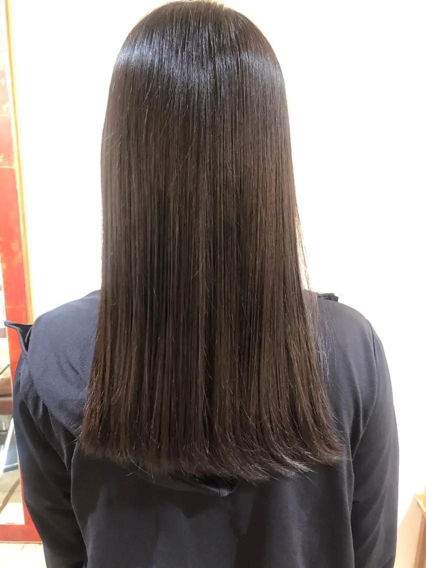 ロング パーマ 縮毛矯正 渋谷 留菜のヘアスタイル