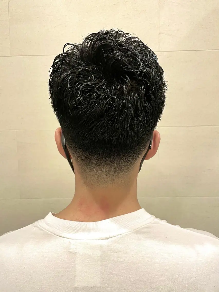 ショート メンズ アップバング フェードカット カット ヘアセット メンズカット特化💈 遠山泰輝のヘアスタイル