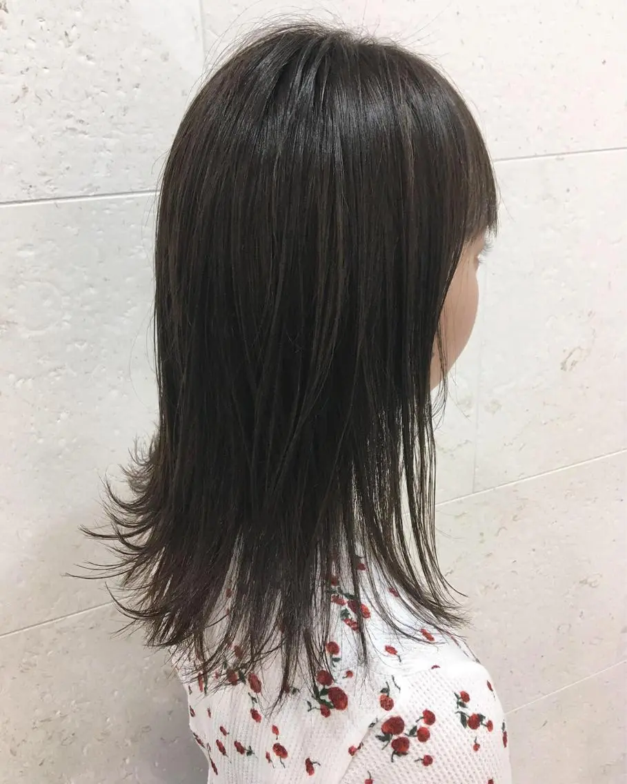 セミロング カラー レイヤーカット トリートメント カット ヘアカラー 斉藤 貴也のヘアスタイル