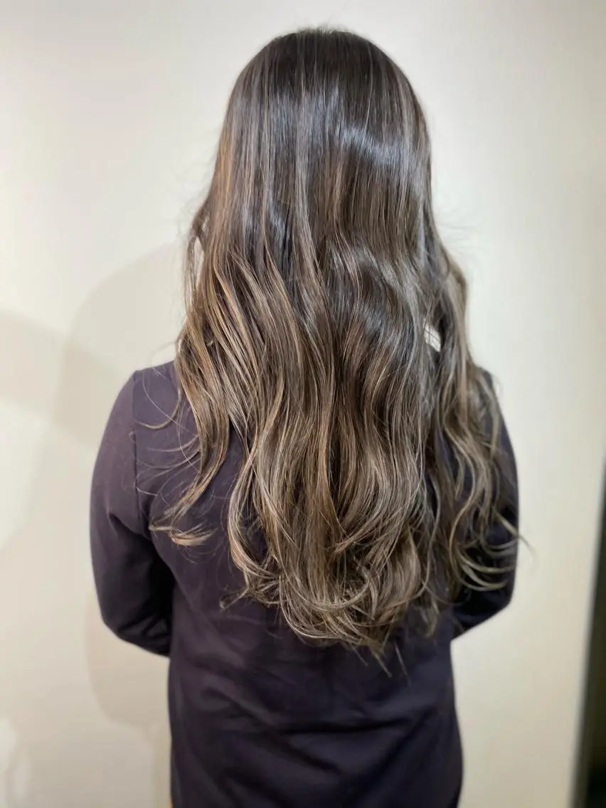 ロング カラー ヘアカラー トリートメント opus 店長大和 レイヤー/赤み消しのヘアスタイル