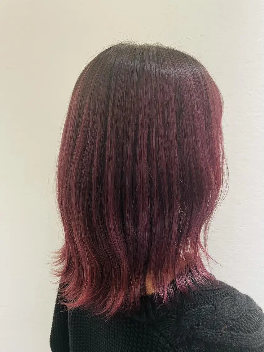 セミロング カラー 松井 竜輝のヘアスタイル