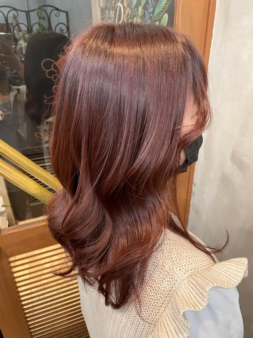ミディアム カラー カット ヘアカラー トリートメント 【ピンク/韓国ヘア/ ヘアセット】亜海のヘアスタイル