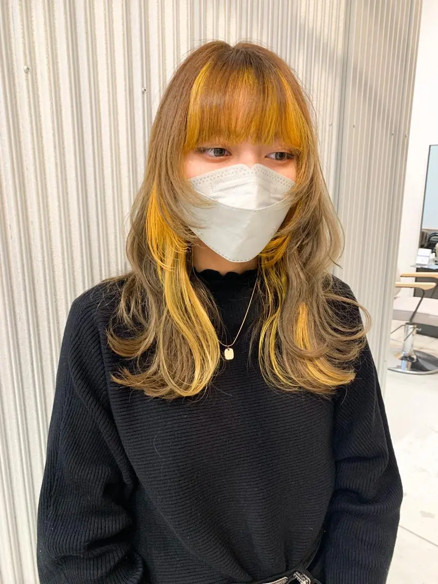 ロング カラー ヘアアレンジ ブリーチ カット ヘアカラー トリートメント yuka .のヘアスタイル
