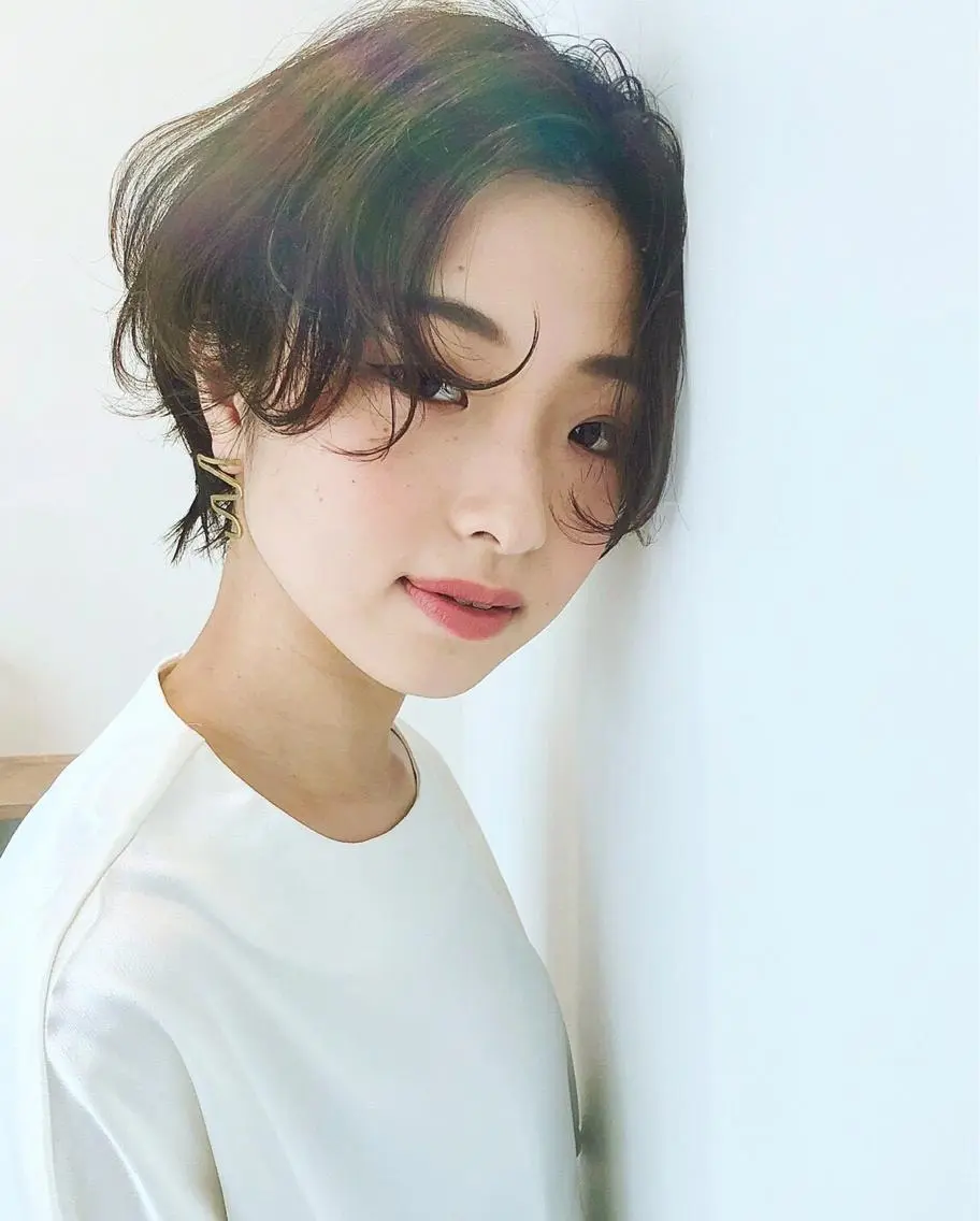 ショート カラー パーマ 柴山 英明のヘアスタイル