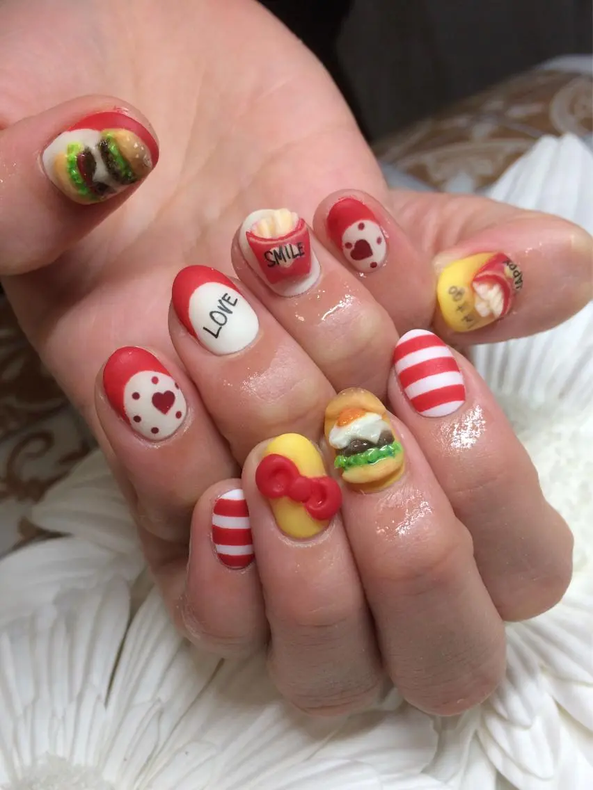 ネイル ハンドネイル Nailsalon E's cafeのネイルデザイン
