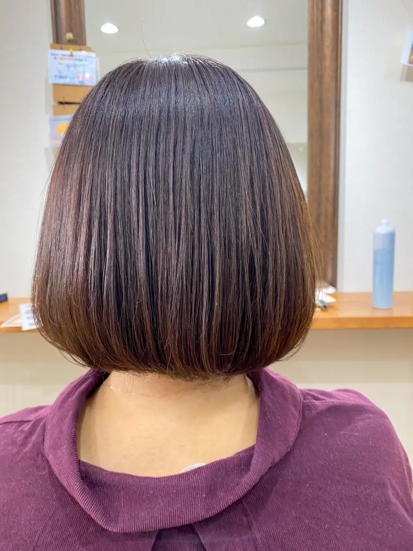 ショート カラー ボブ トリートメント 佐治 梨乃のヘアスタイル