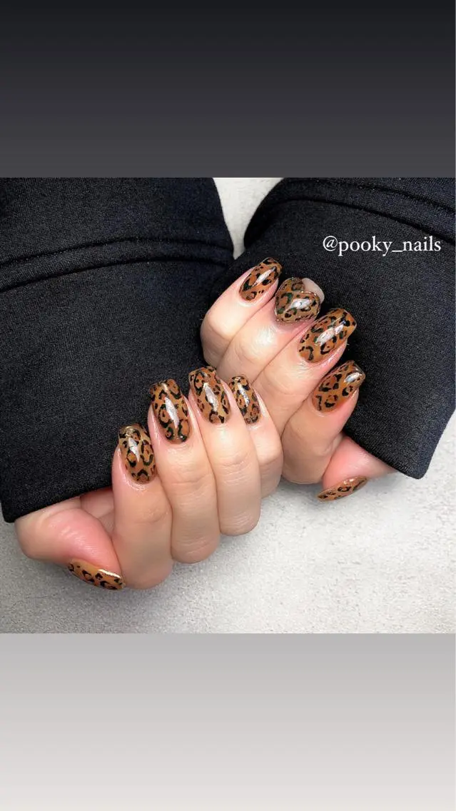 ミディアム ハンドネイル Pooky nailsのネイルデザイン