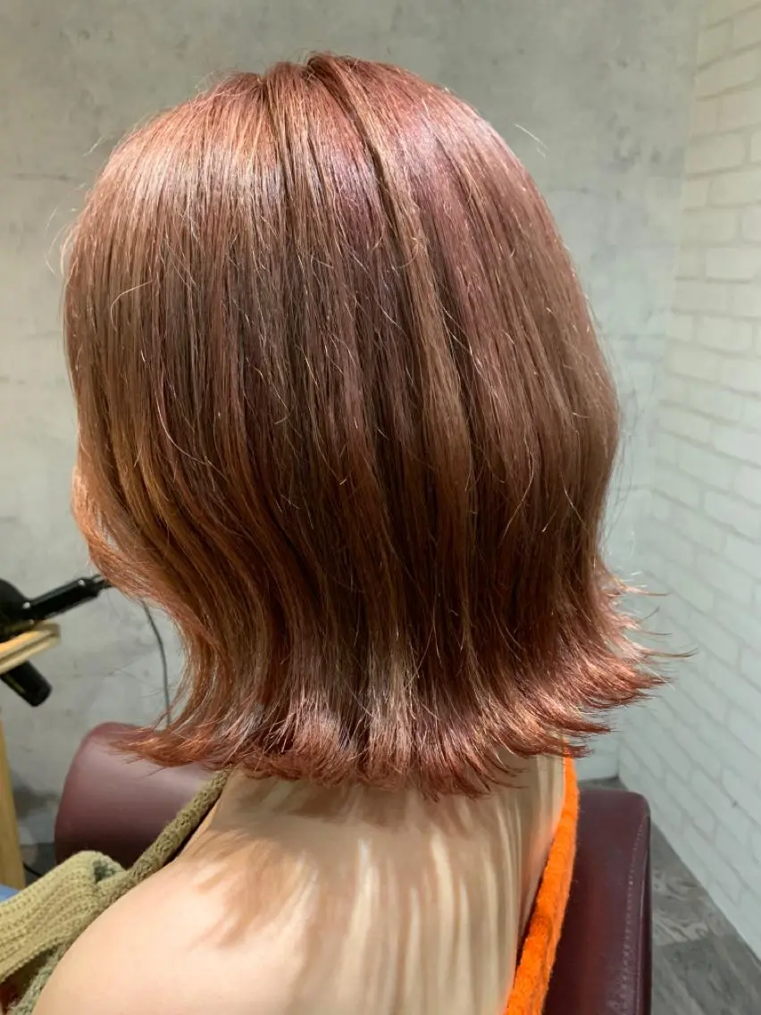 ミディアム カラー ベージュカラー ピンクカラー ピンクベージュ エクステ KAZUMAのヘアスタイル
