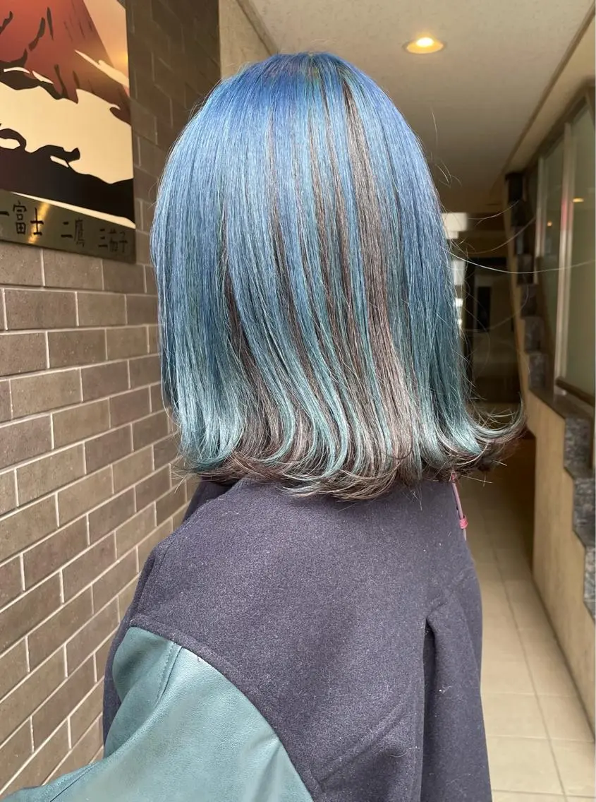 ミディアム あらい まさえのヘアスタイル